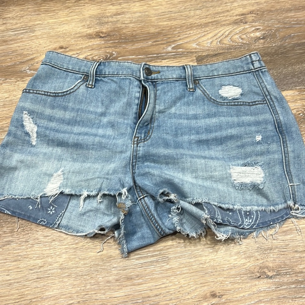 Aerie Denim Jean shorts- light color, elastic waist, very comfy!